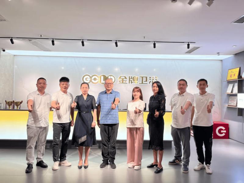 聚势深耕！5G天天看天天爽卫浴与T2000装企联盟达成深度战略合作 